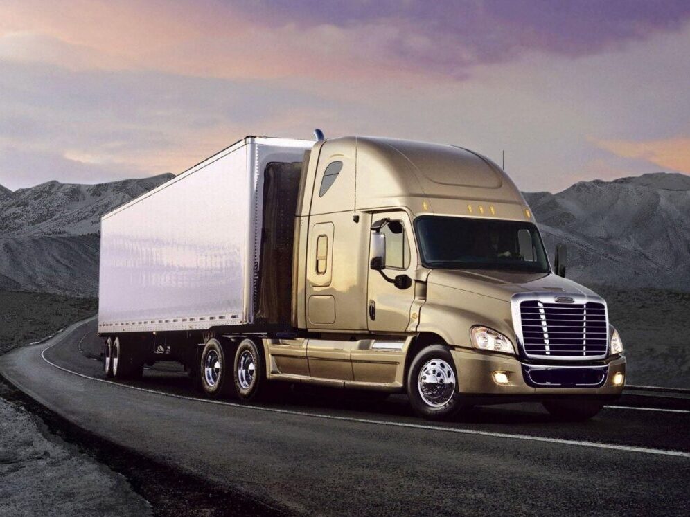 California considers banning new diesel semis by 2040